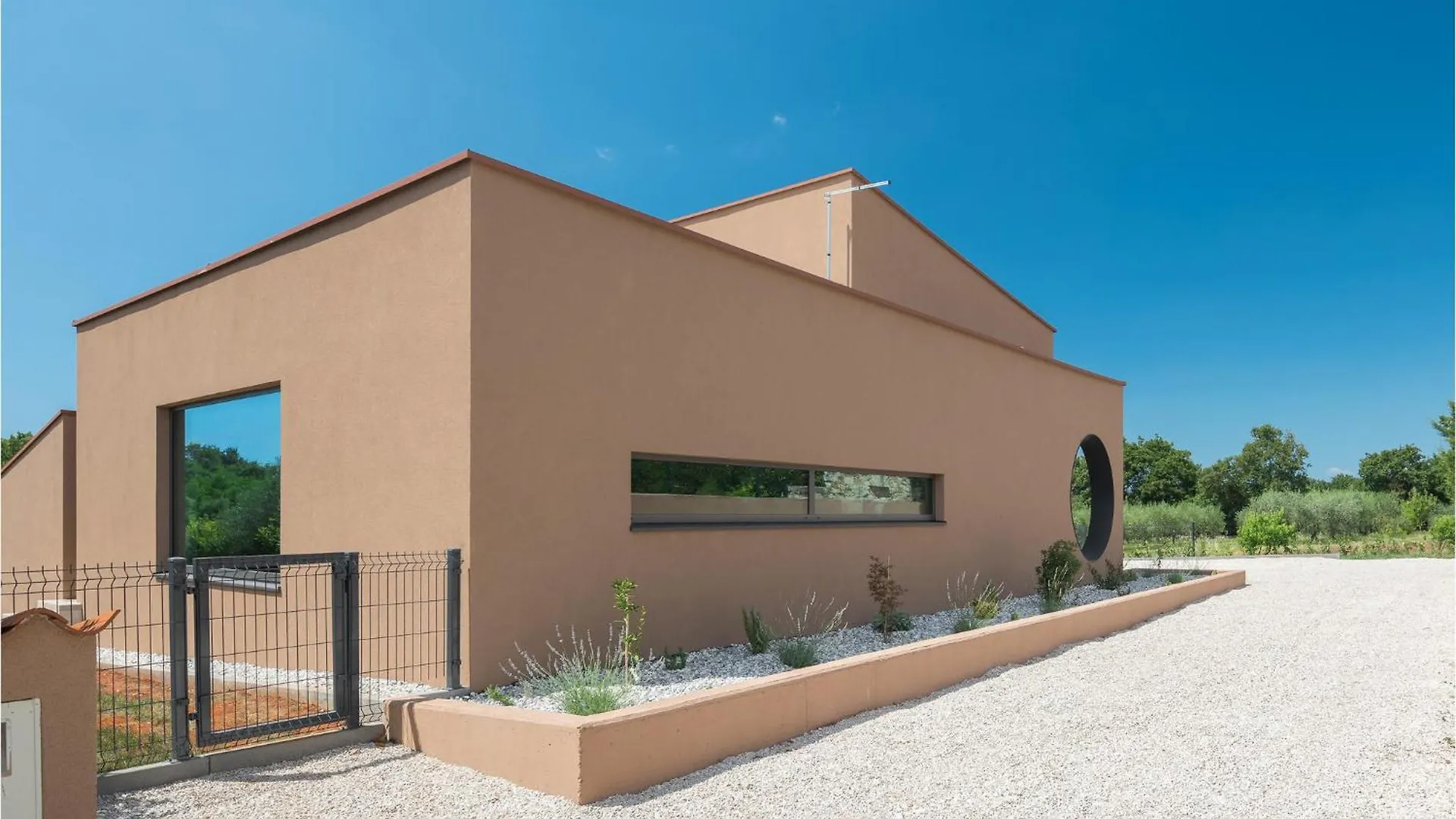 Awesome Home In Stancijeta With Kitchen Filipac